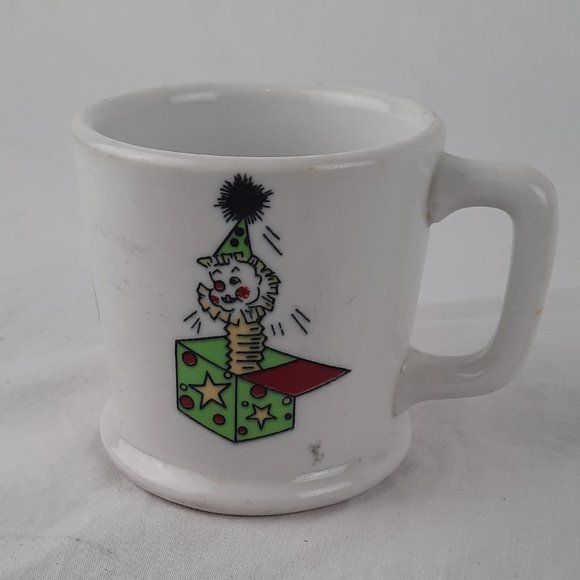 RARE FIND 4-piece set Mayer China - Toyland Pattern - 2 plates, bowl, cup - Picture 2 of 16